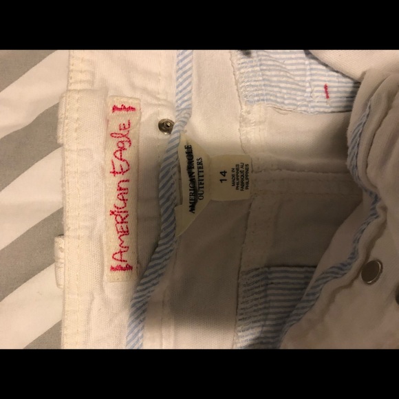 American eagle white skirt with slit - Picture 2 of 3